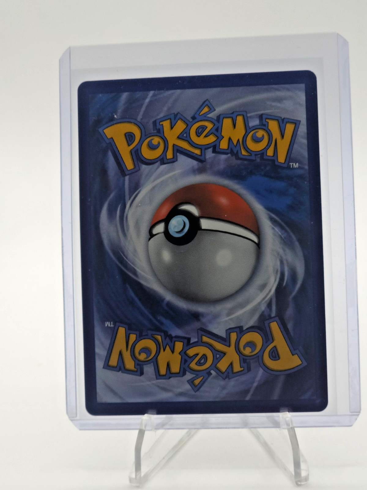 Morpeko V 037/072 Shining Fates Holo